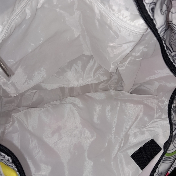 Lesportsac Bag/Tote/Saddle/Purse and Cosmetic/Change Purse Combo Cherries/Flower - Picture 5 of 5